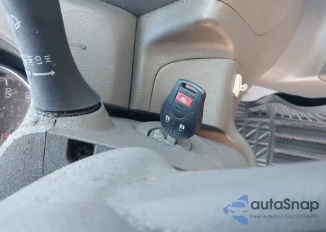 2013 Nissan Versa 1.6 Sv z USA, uszkodzony, nr VIN 3N1CN7AP2DL844166